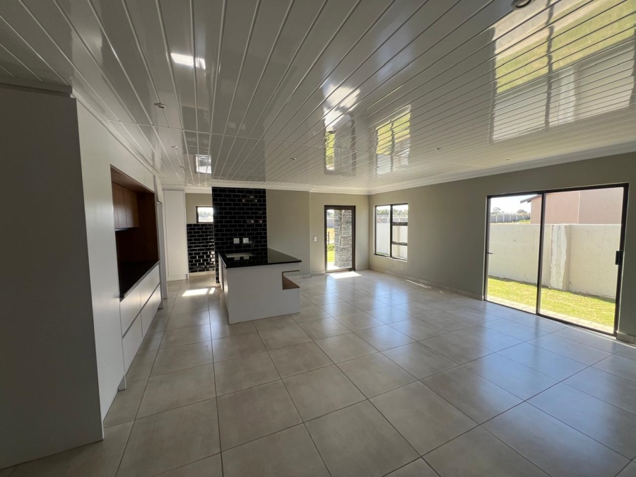 4 Bedroom Property for Sale in Ellaton North West